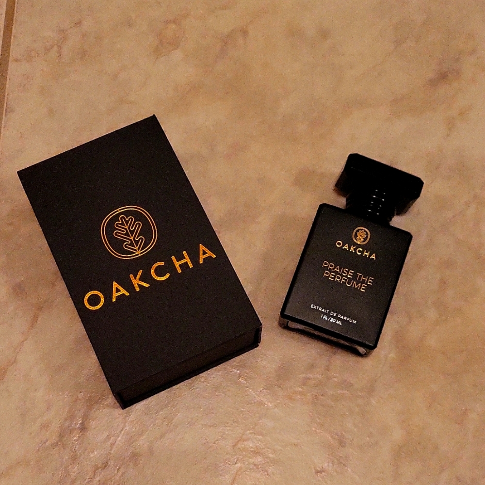 Praise the perfume